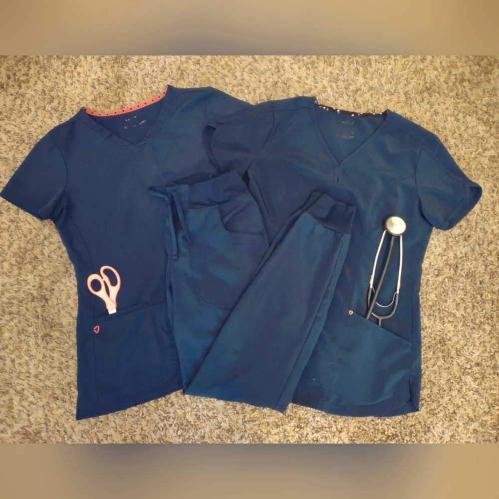 XXS heartsoul scrub bundle